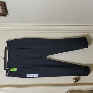 NWT Haggar Men's Classi Fit Expandable-Waist Pleat-Front Dress Pant
